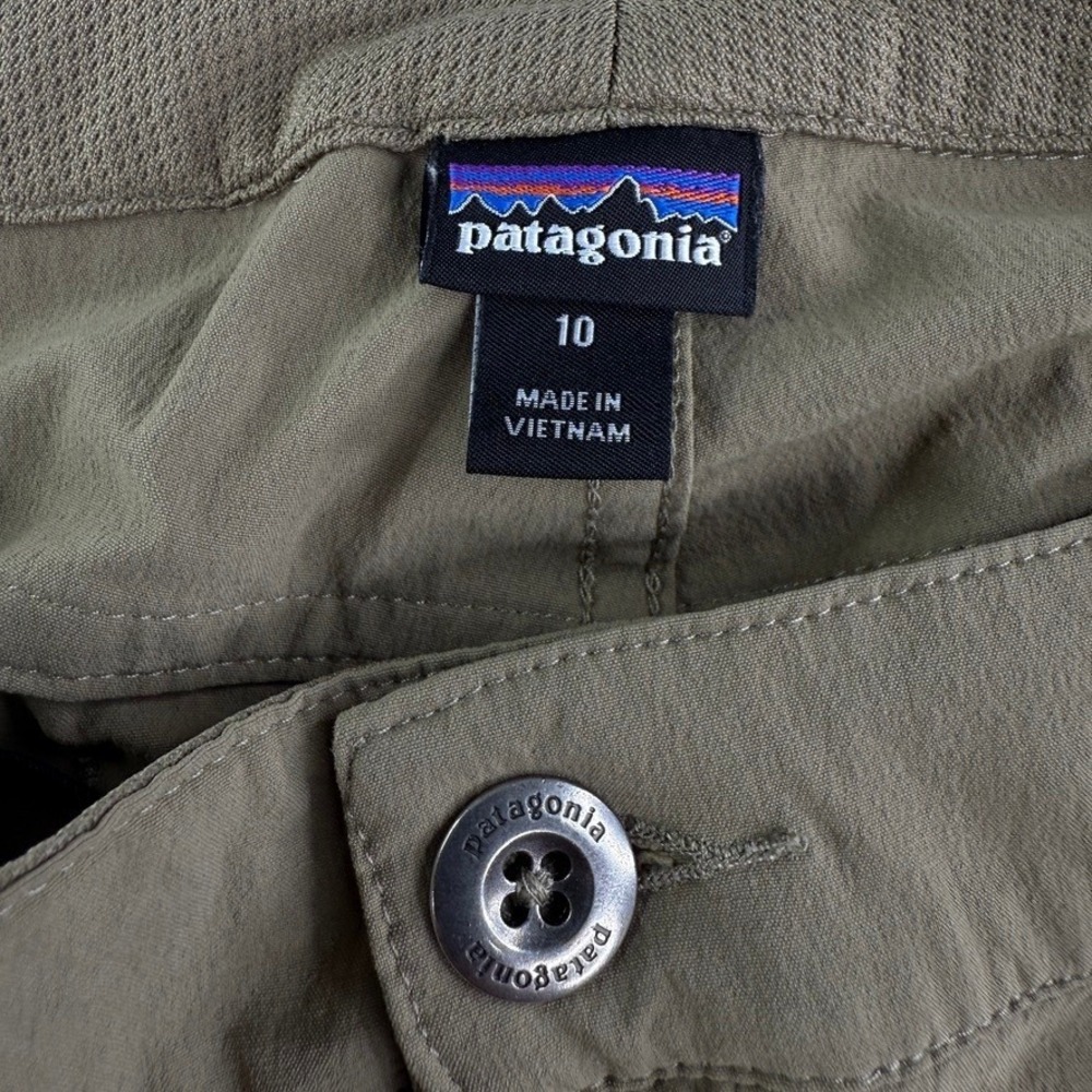 Patagonia Pants Womens Size 10 Beige Tribune Cargo Nylon Gorpcore - Picture 8 of 14